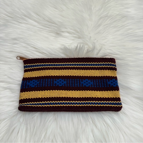 Handmade woven zipper money coin pouch purse or clutch - Picture 2 of 12
